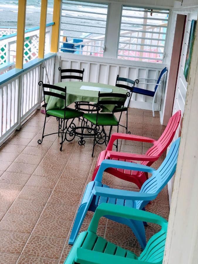 Rainbow Beach Apartments & Rooms Calibishie Exteriör bild